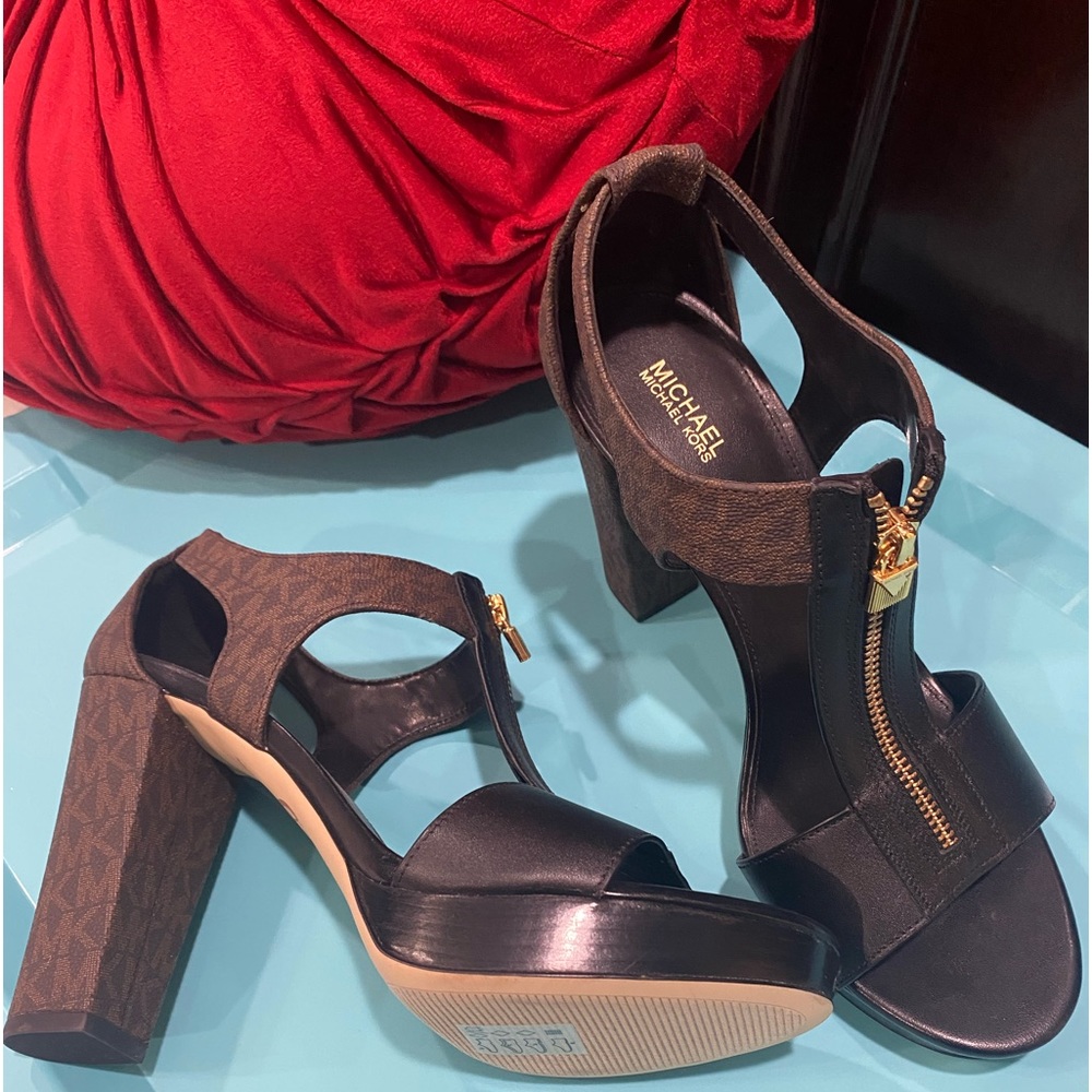 MK high heels